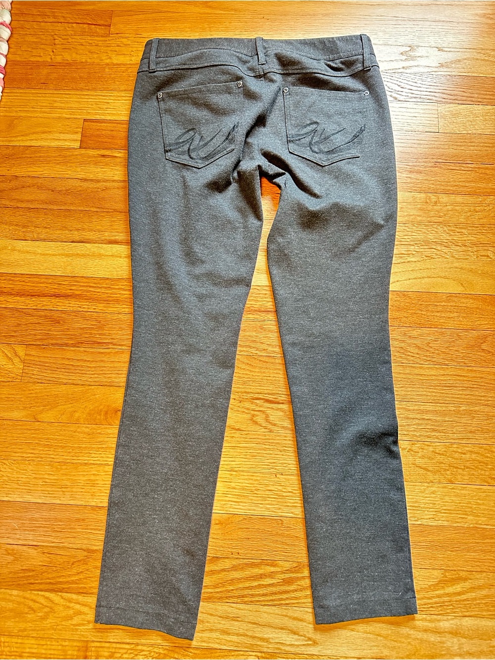 Express Dark Heather Gray Stretch Ponte Pants M Straight Leg 5 Pocket - Picture 8 of 9